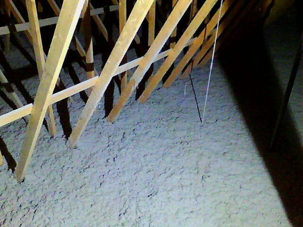 A non-thermal camera shot of insulation for comparison with the thermal camera shot of the same image