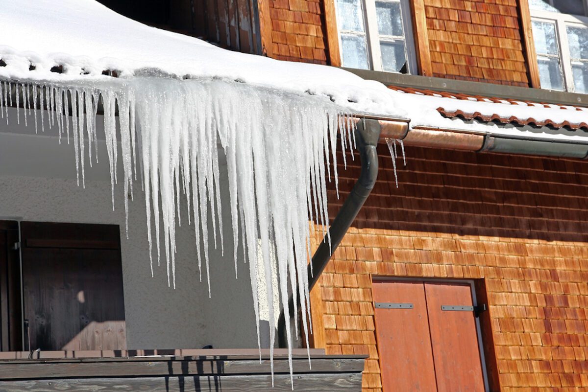 Ice dams, ice dam removal, KV Tech